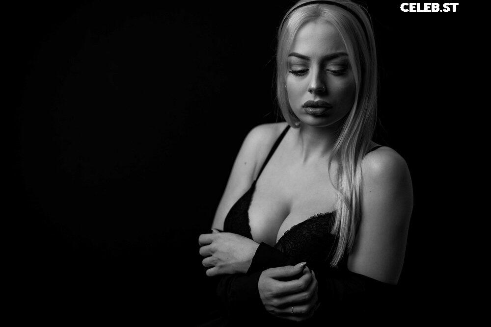 xmissblvck Image 481165