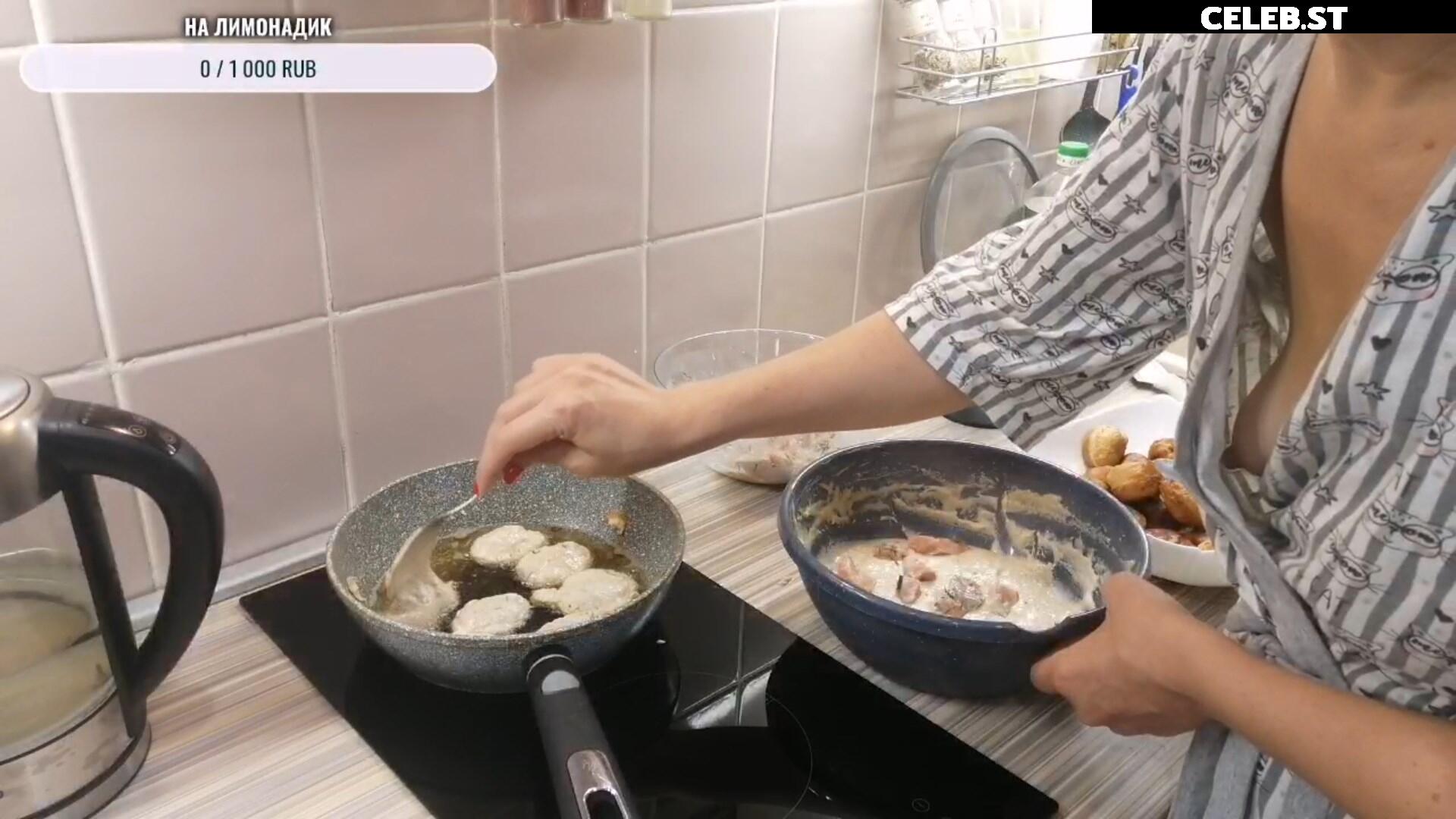 Nipslips &amp; Just Chatting streamers Image 4812279