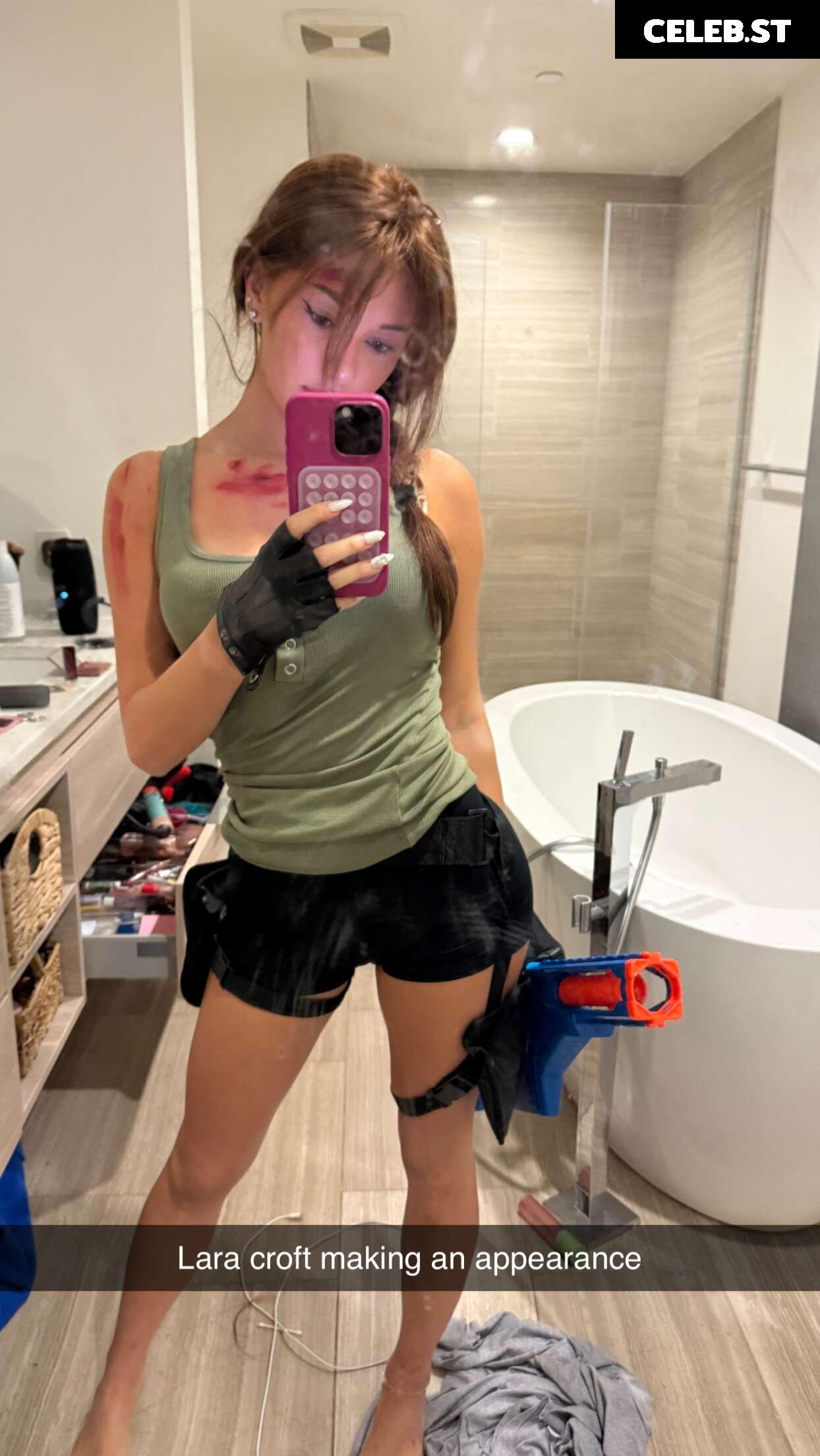 Breckie Hill / @breckiehill Image 4806243