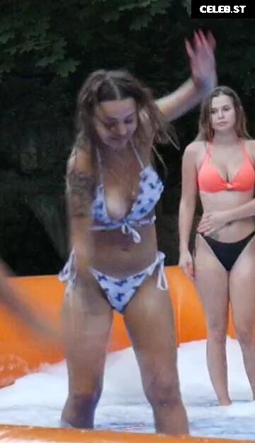 Nipslips &amp; Just Chatting streamers Image 4804712