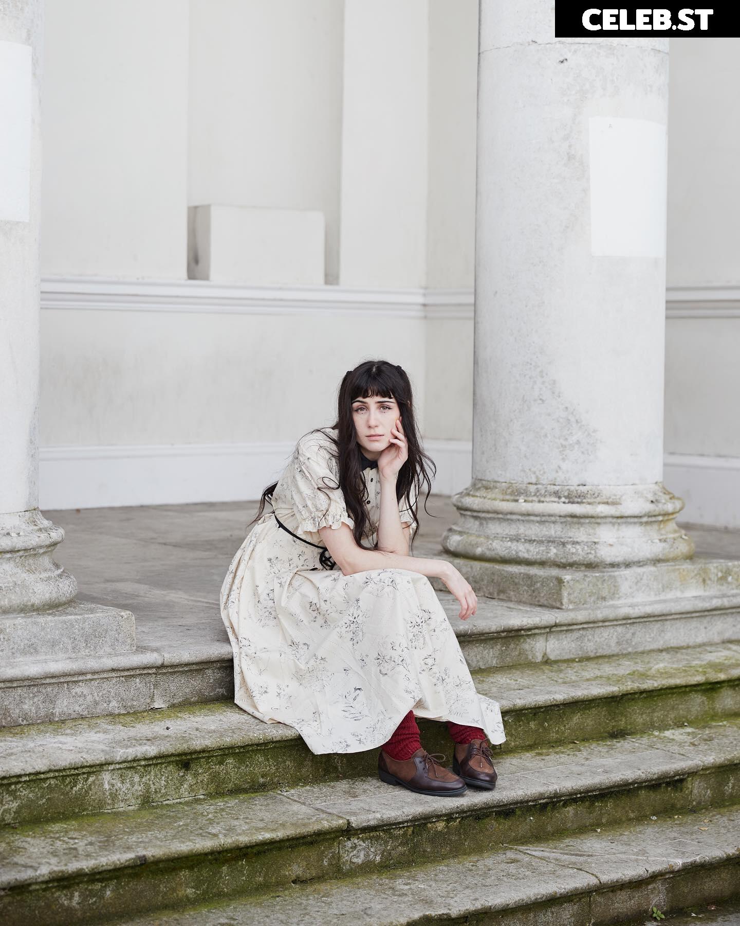 Dodie Clark doddleoddle Image 4809301