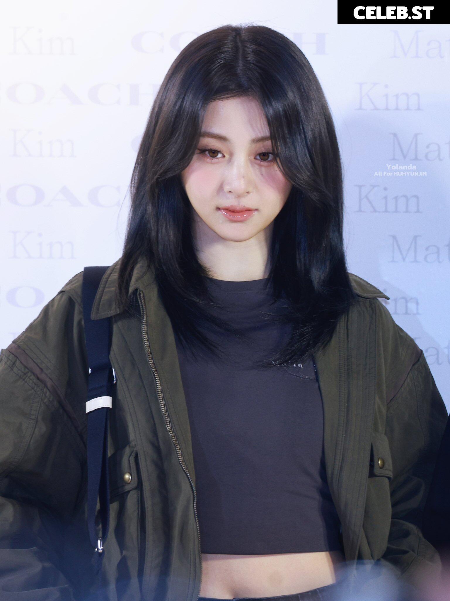 Huh Yunjin 허윤진 | LESSERAFIM Image 4991481