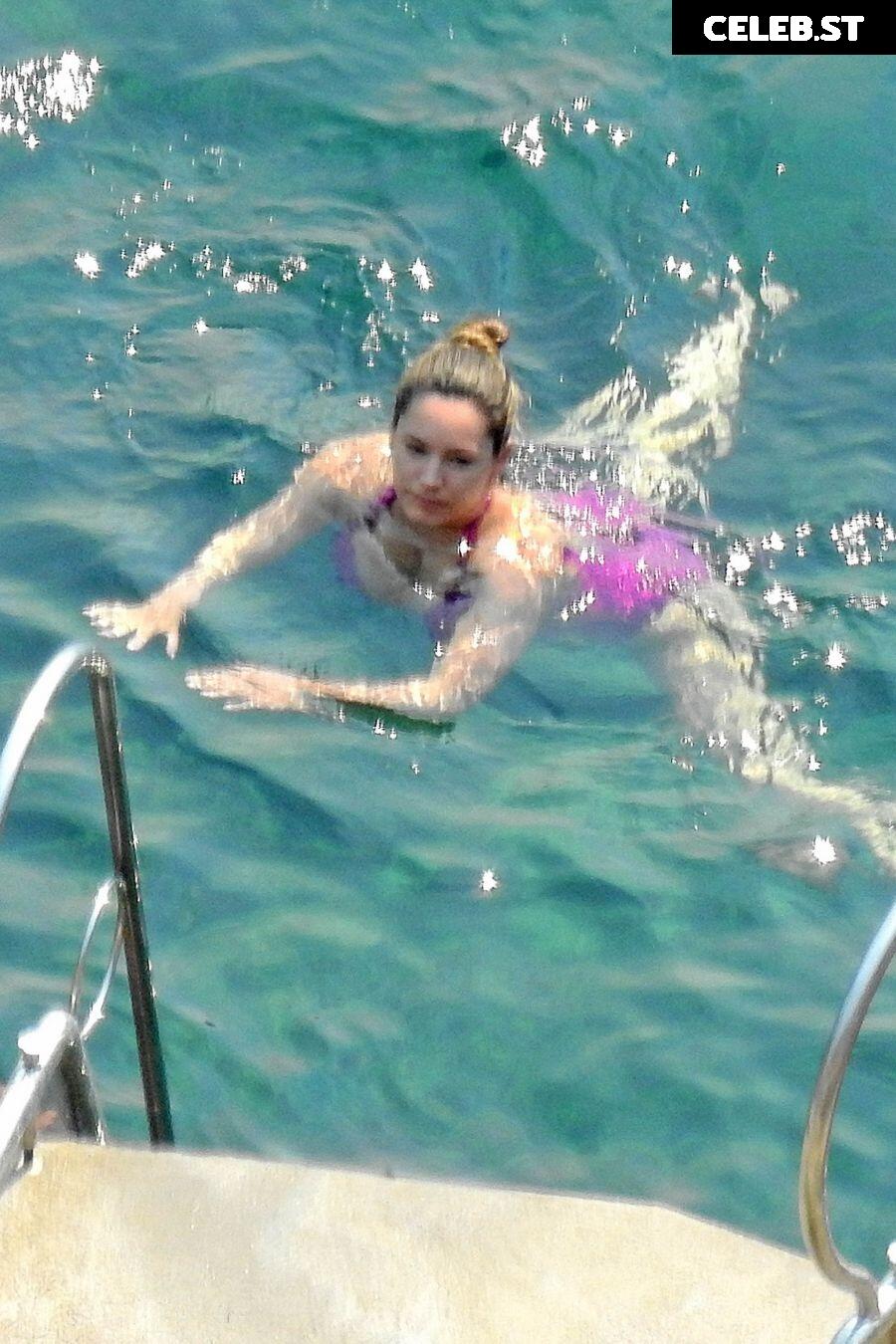 Kelly Brook Image 4981273