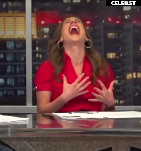 Ana Kasparian Image 4989181