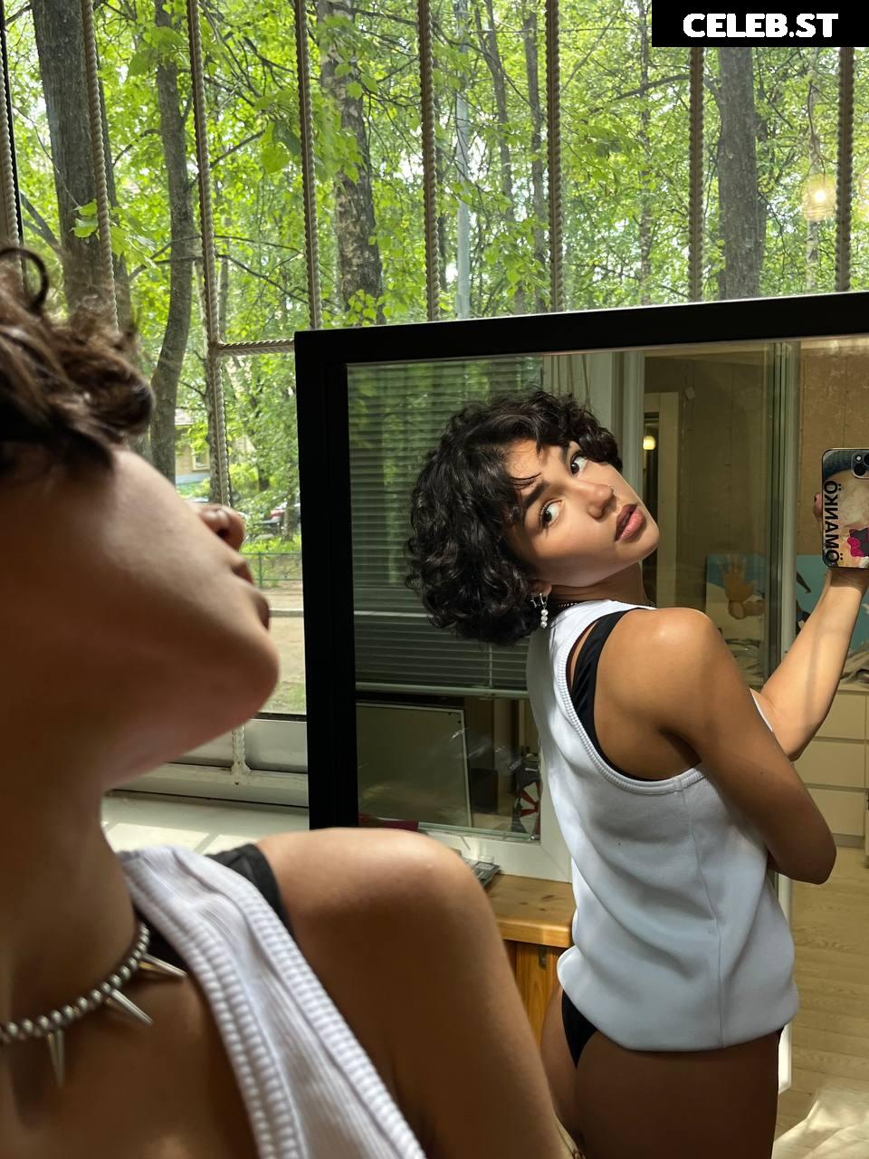 Yashankulova Image 4941383