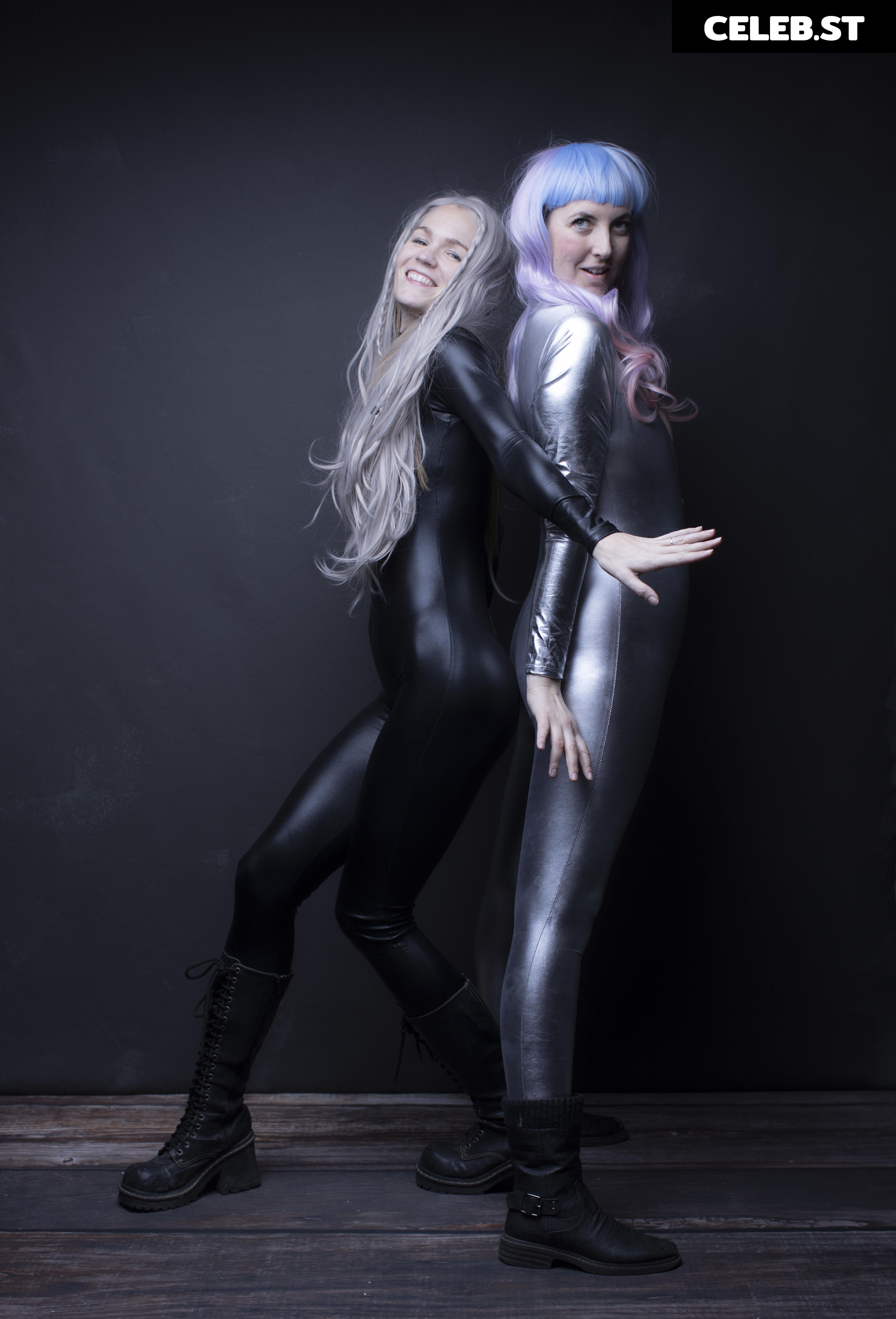 Stephanie Worth Image 494354