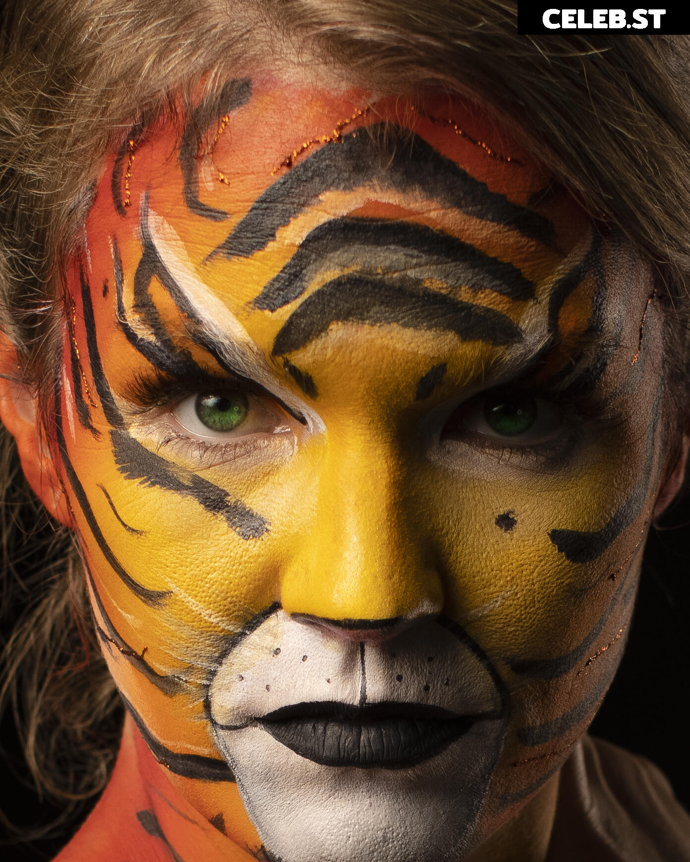 Stephanie Worth Image 493405