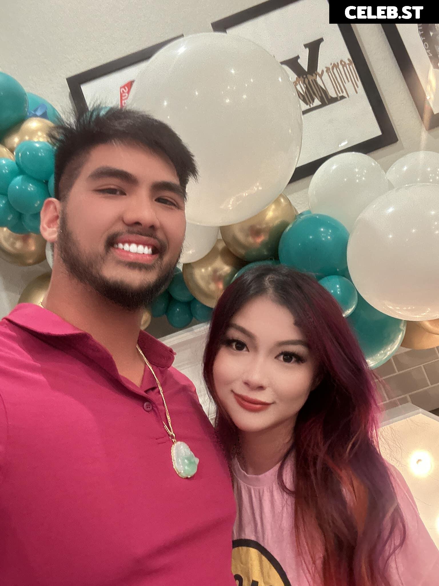 Vicki Li vickibaybeee Image 4930710