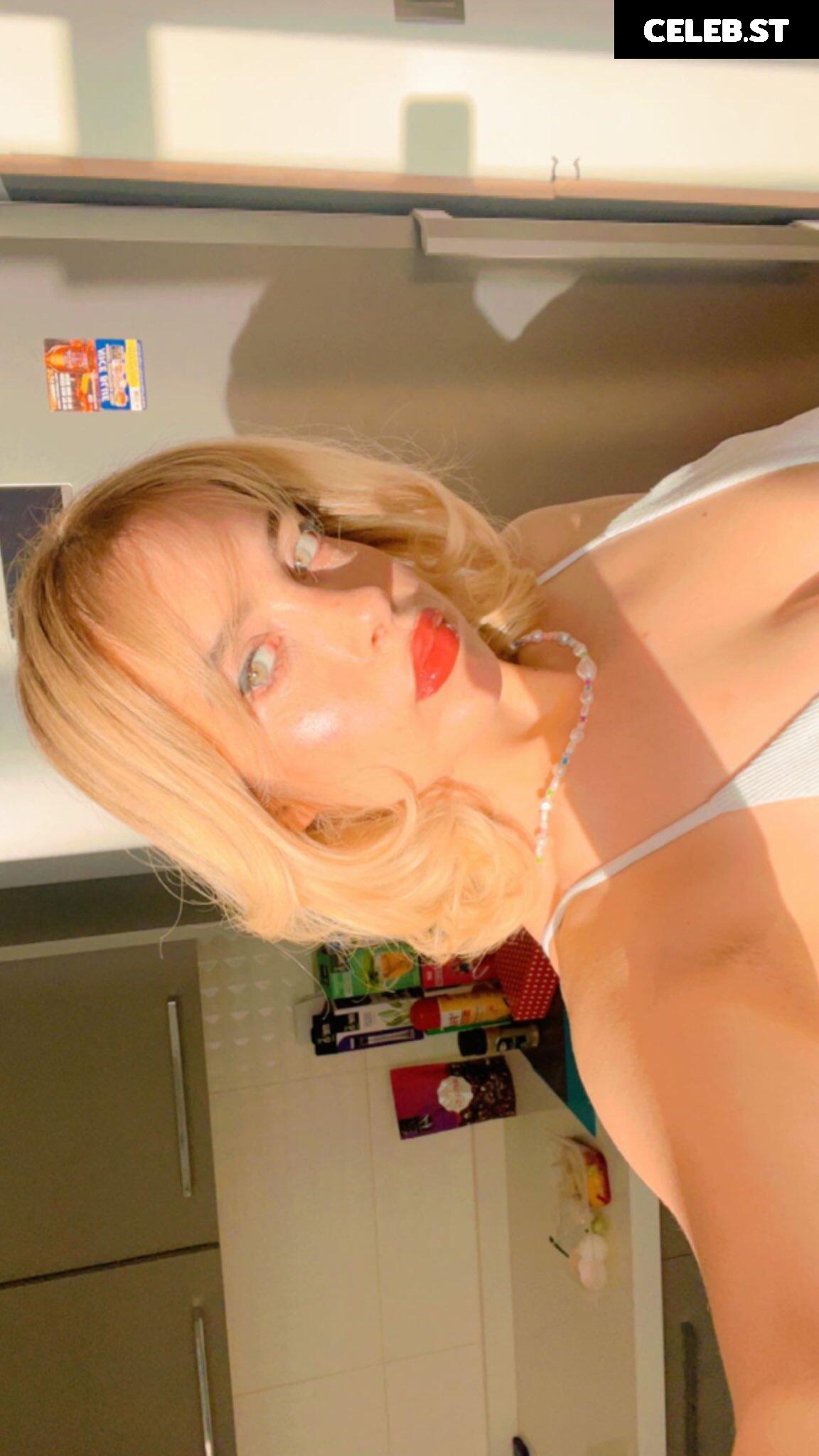 Gizem Bagdacicek | gizemsavagex | gizeembagdacicek | avokadoyesilii1 Image 4927777