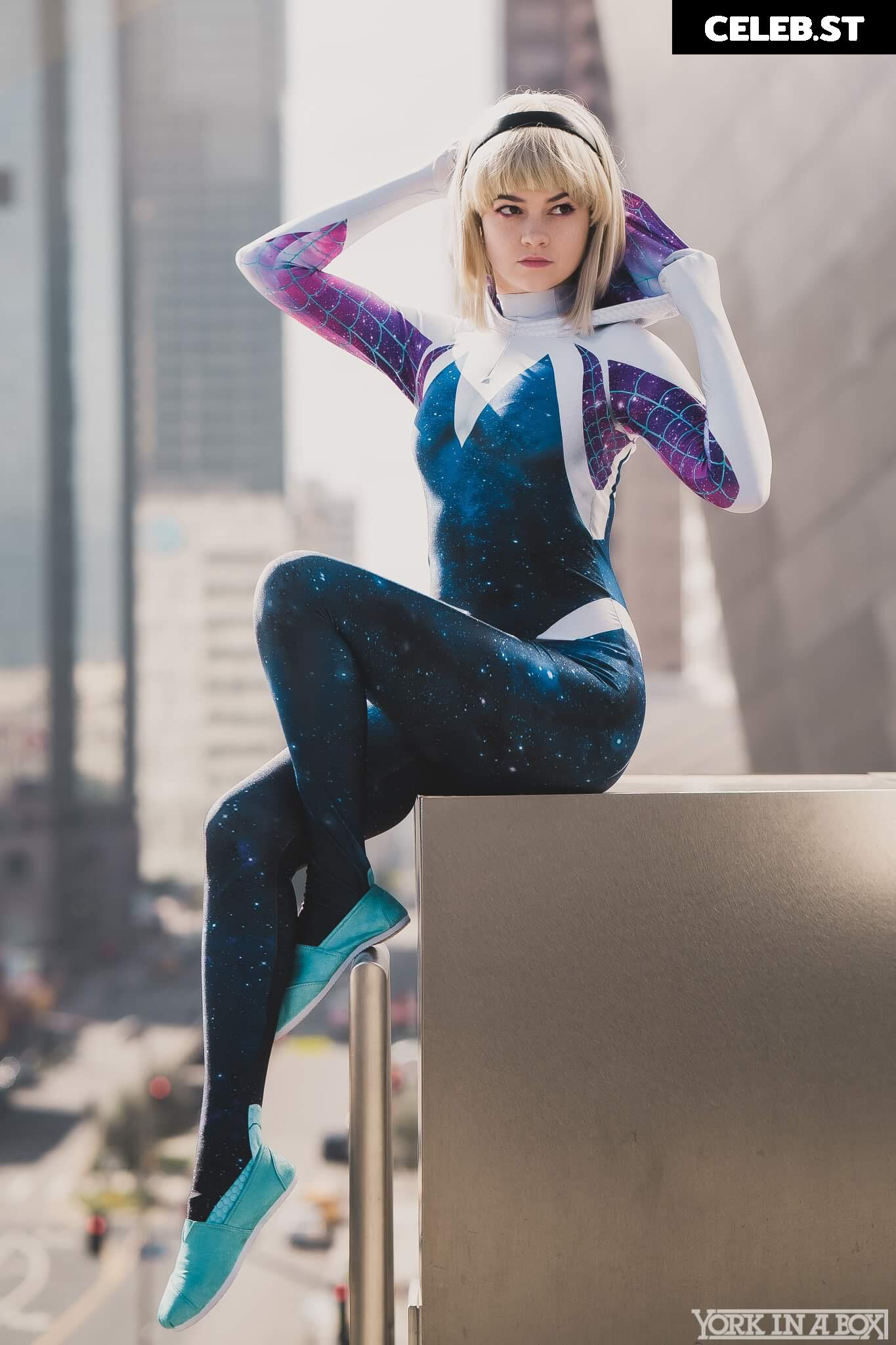 minakess Image 492375