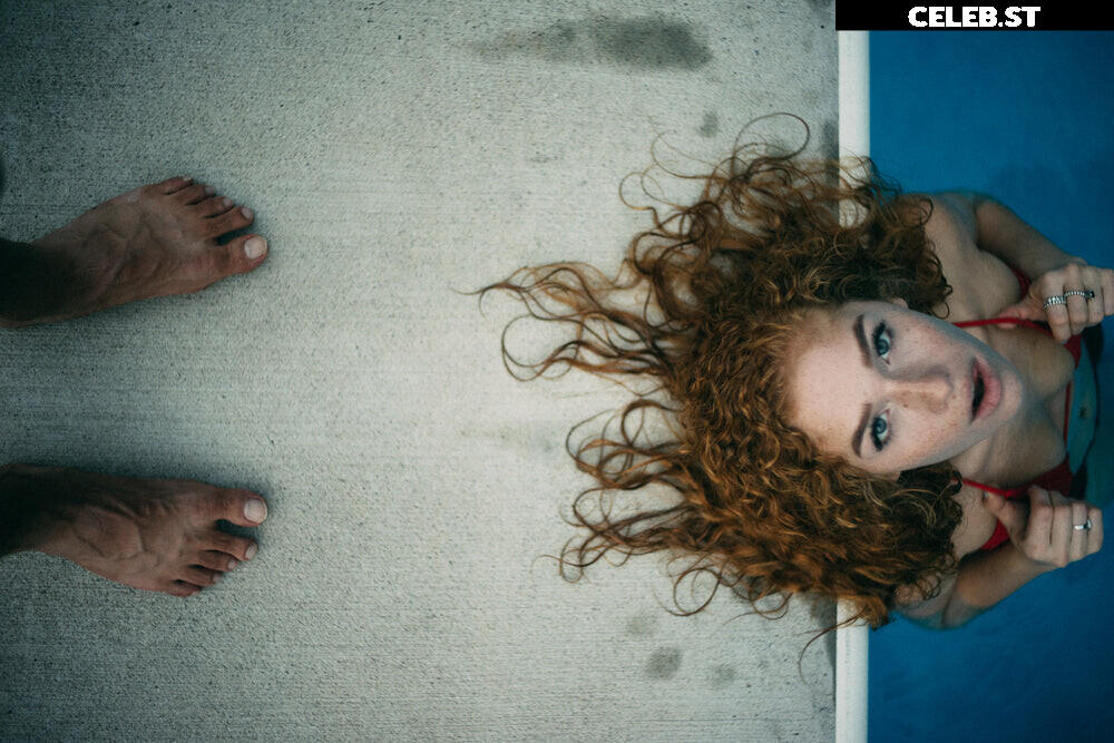 Morgan Crabtree (Soularouge / Emblu / Gingerpeach / Twotantric) Image 4917526