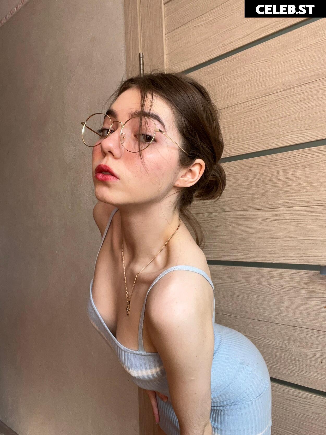 Plumpy_mage Image 4495109