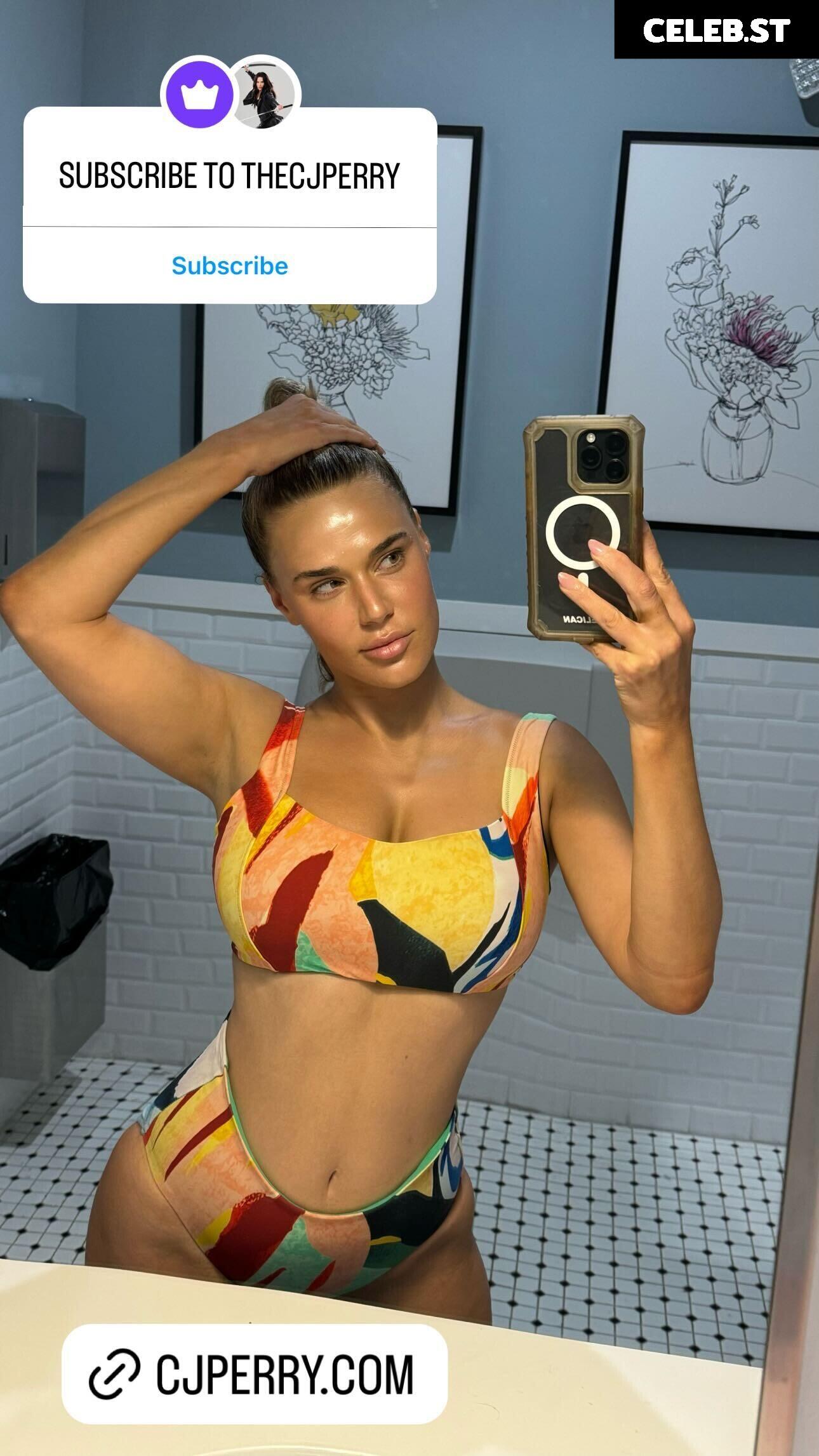 WWE Lana / CJ Perry Image 4497983