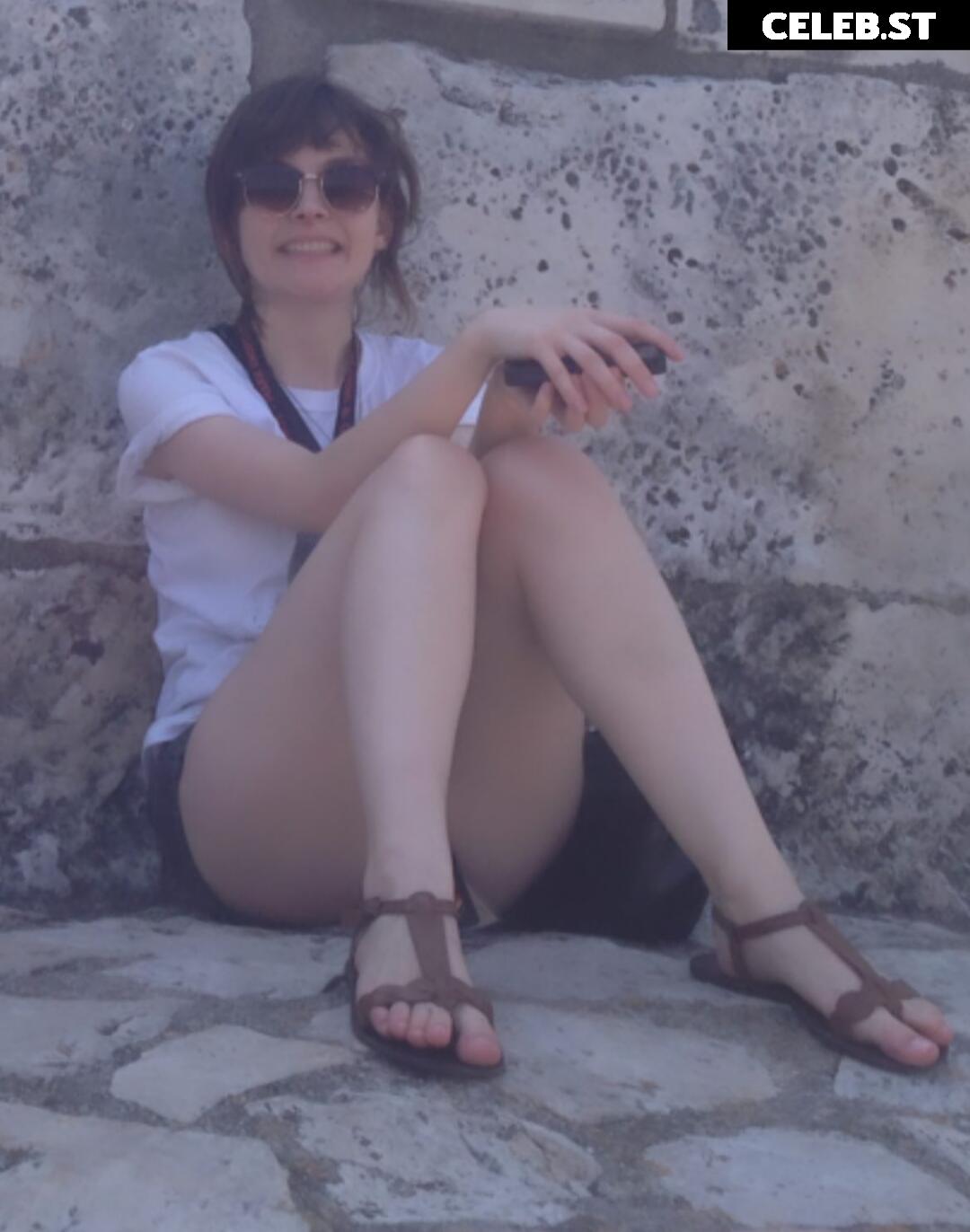 Lauren Mayberry (Singer) Image 4491267