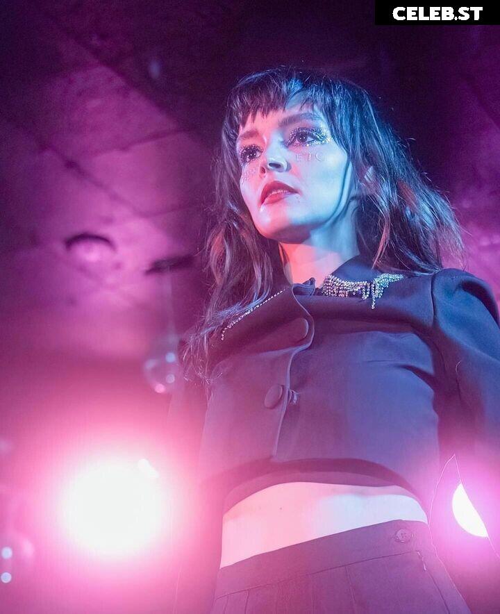 Lauren Mayberry (Singer) Image 4498524