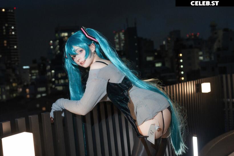 Saya Scarlet Image 4482588