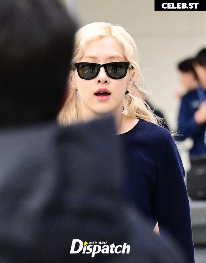 Rosé || Roseanne Park - BLΛƆKPIИK ( BLACKPINK ) Image 4483096