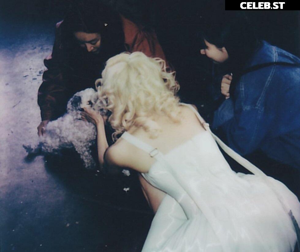 Rosé || Roseanne Park - BLΛƆKPIИK ( BLACKPINK ) Image 4483945