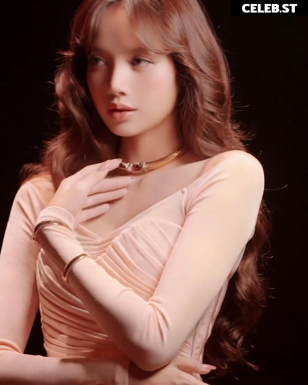 Lisa | BLΛƆKPIИK (Blackpink) Image 4480487