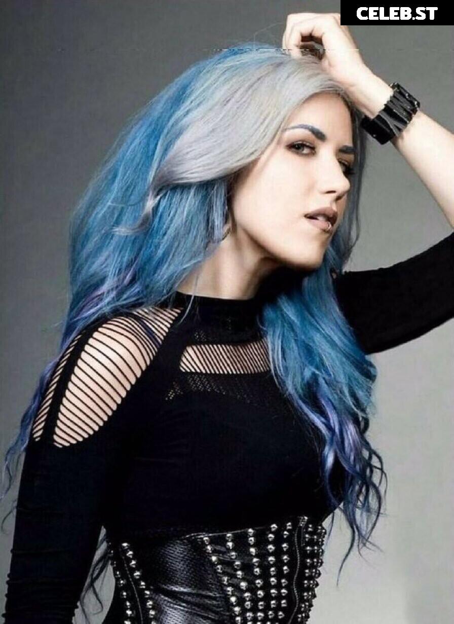Women of Metal Image 4480201