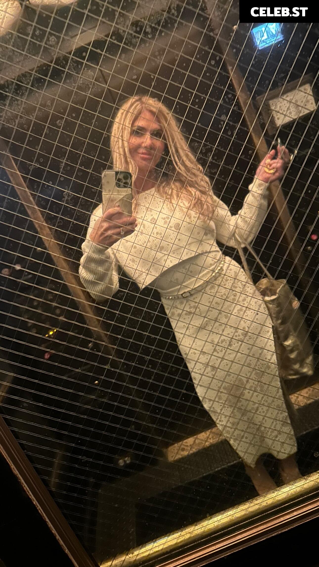 WWE Torrie Wilson Image 4489804