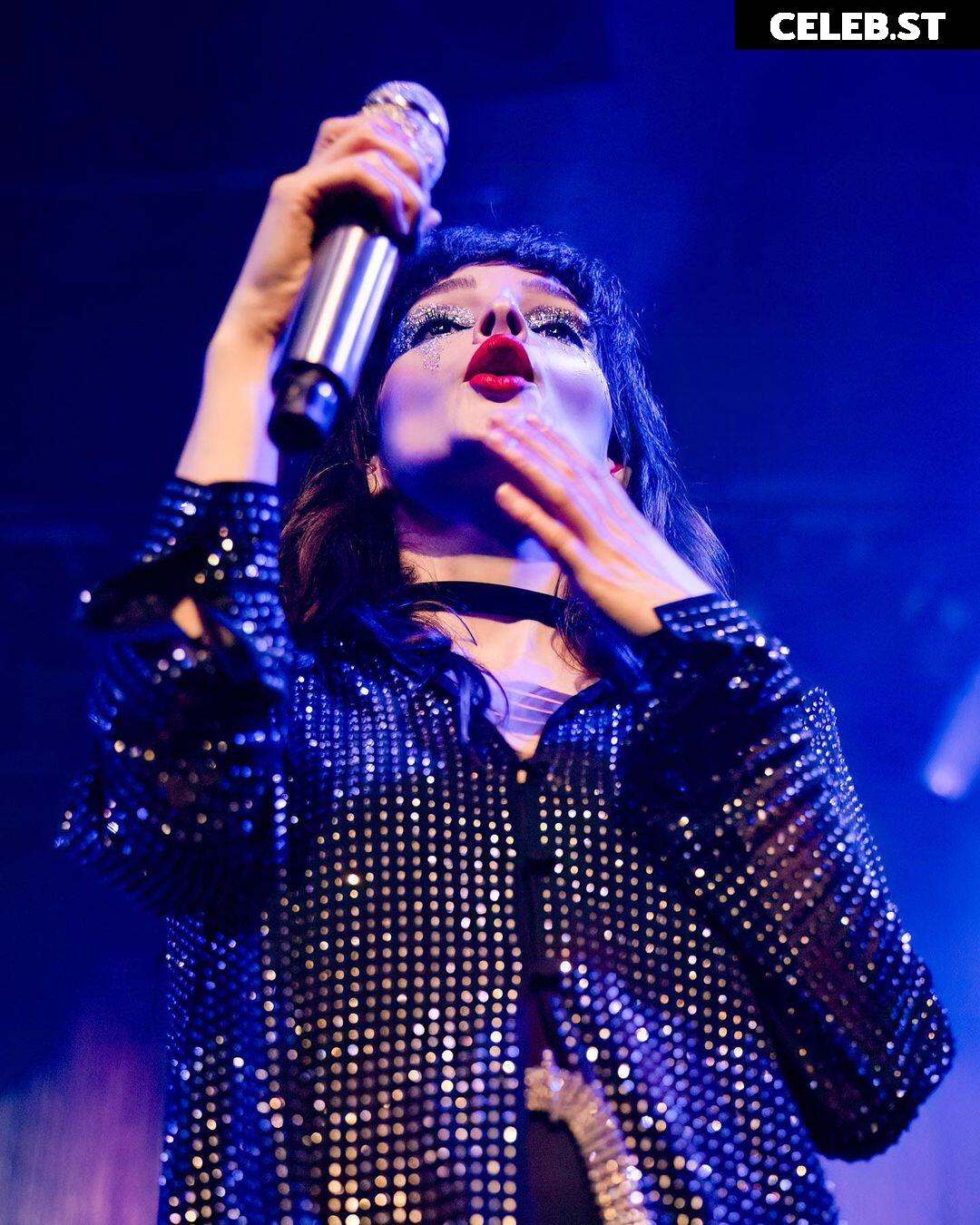 Lauren Mayberry (Singer) Image 4488999