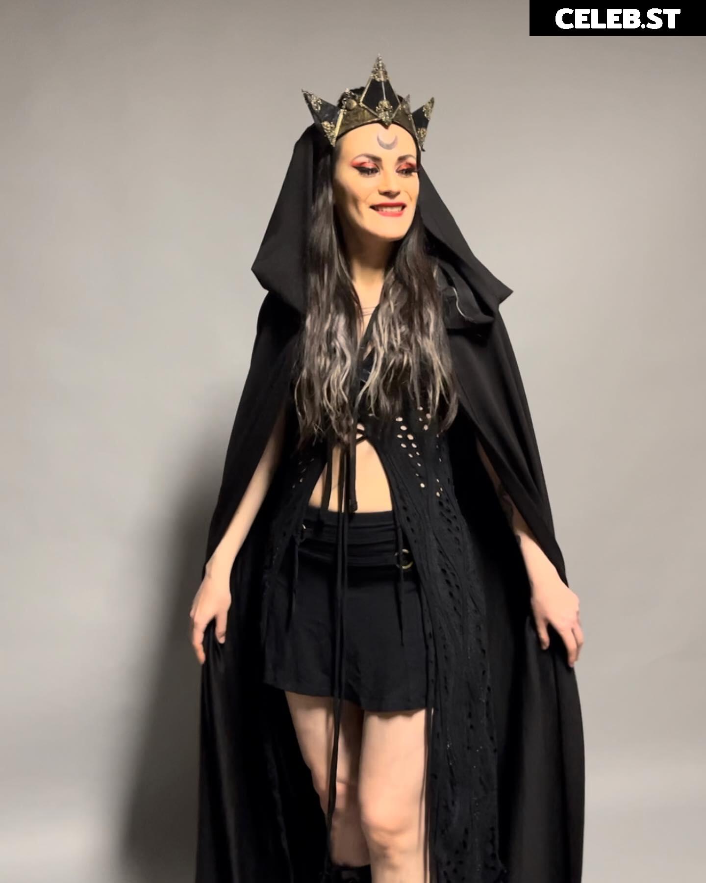 Women of Metal Image 4475447