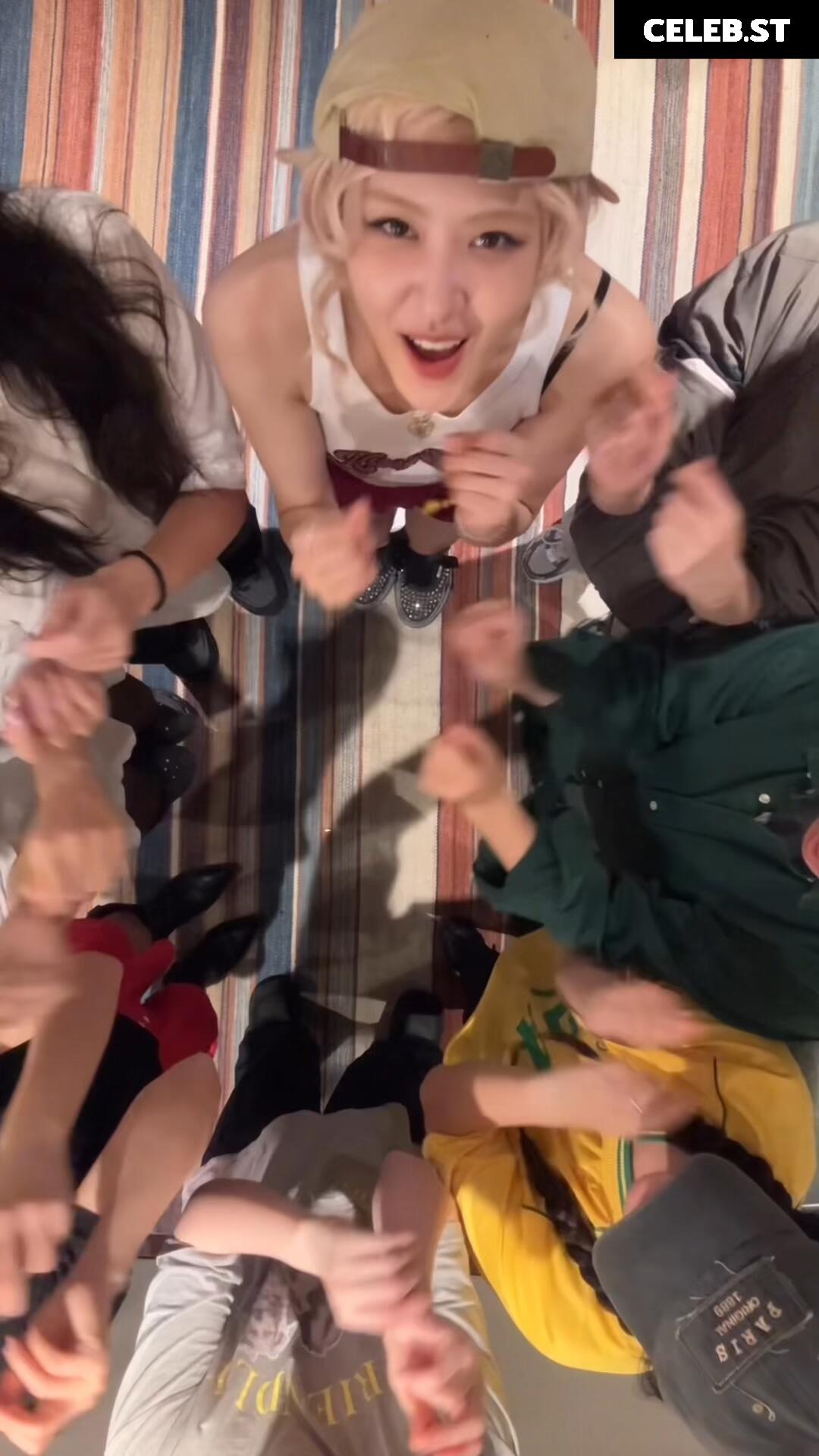 Rosé || Roseanne Park - BLΛƆKPIИK ( BLACKPINK ) Image 4475605