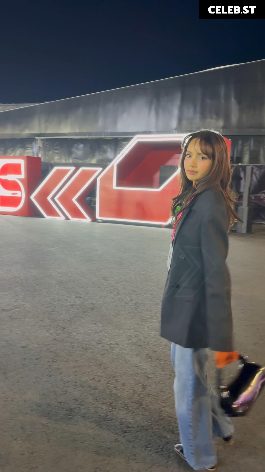 Lisa | BLΛƆKPIИK (Blackpink) Image 4476809