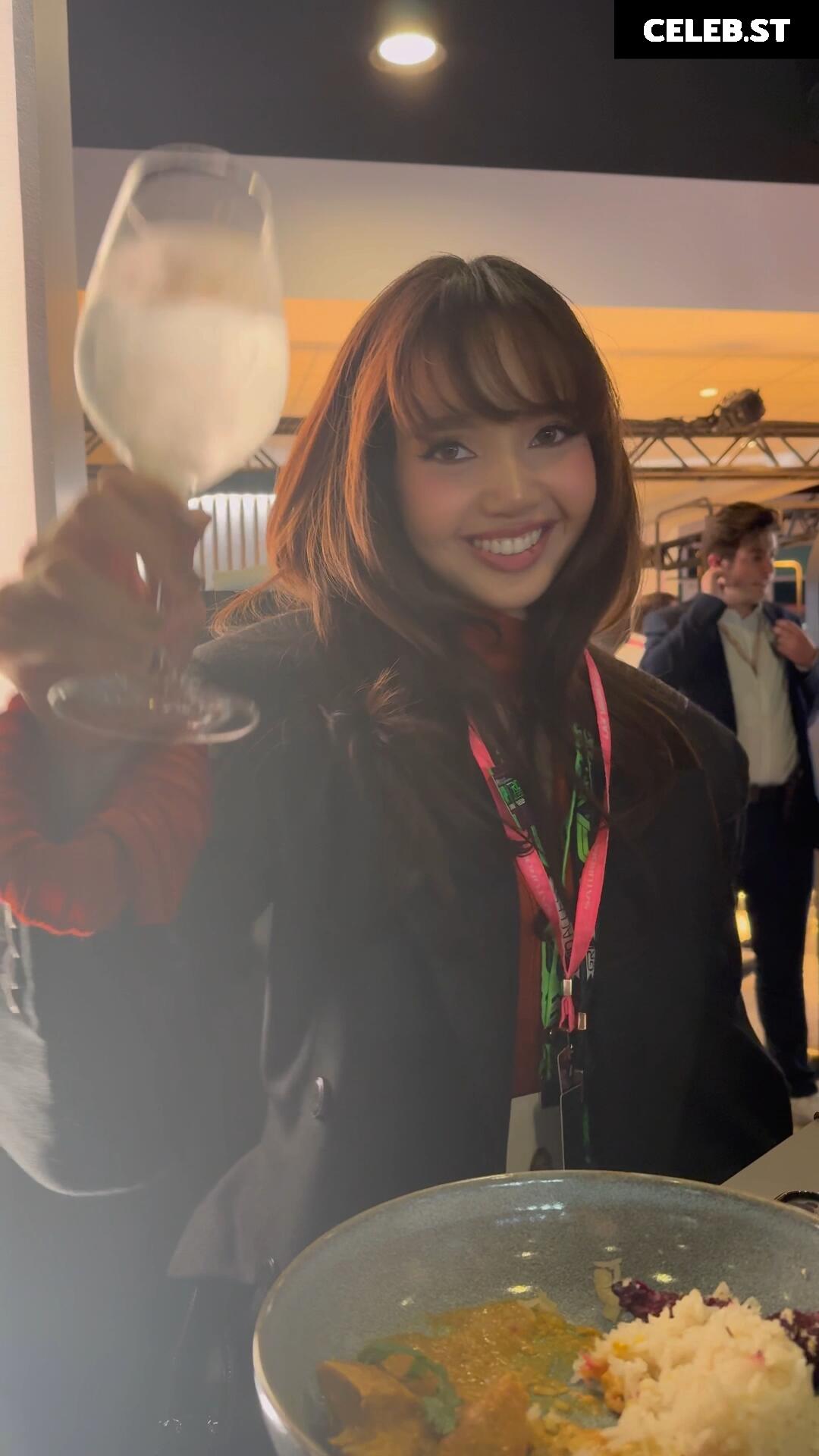 Lisa | BLΛƆKPIИK (Blackpink) Image 4476520