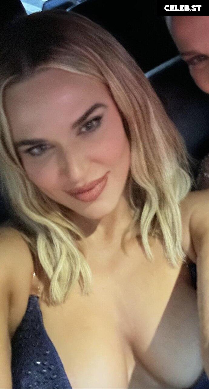 WWE Lana / CJ Perry Image 4476367