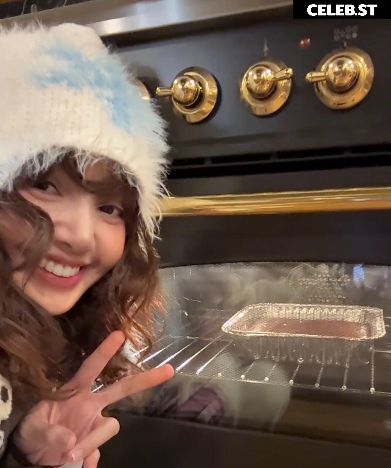 Lisa | BLΛƆKPIИK (Blackpink) Image 4477458