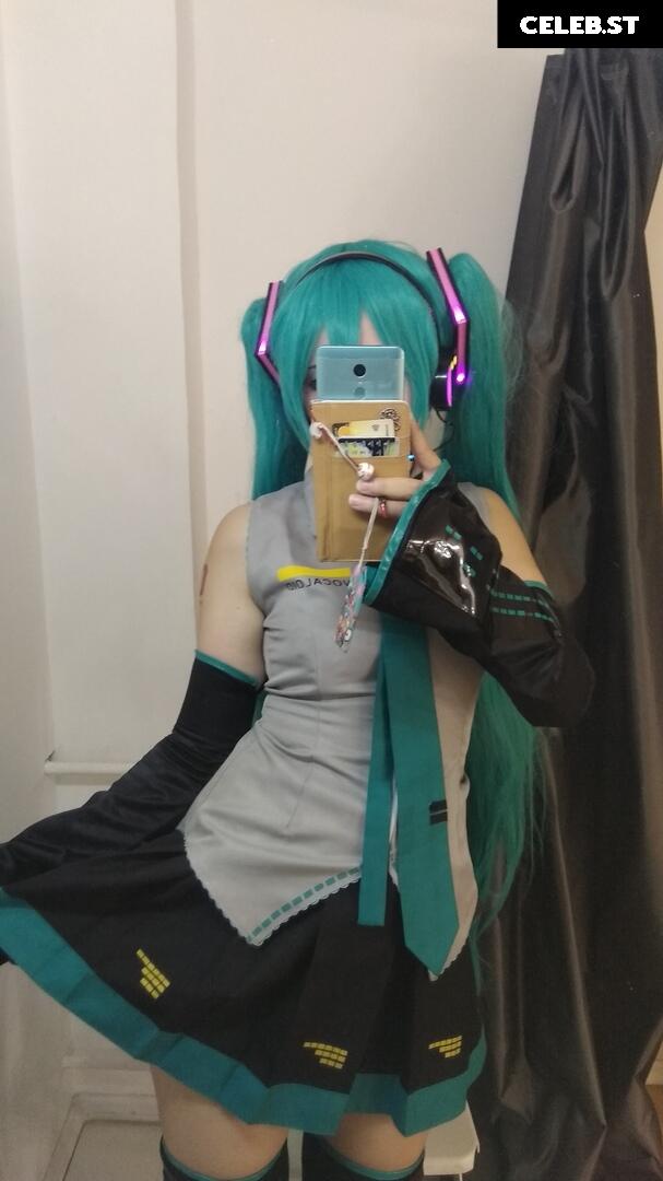 Saya Scarlet Image 4474166