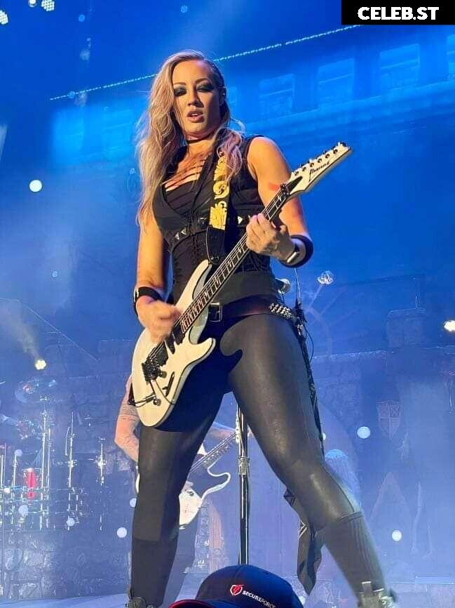 Women of Metal Image 4474240