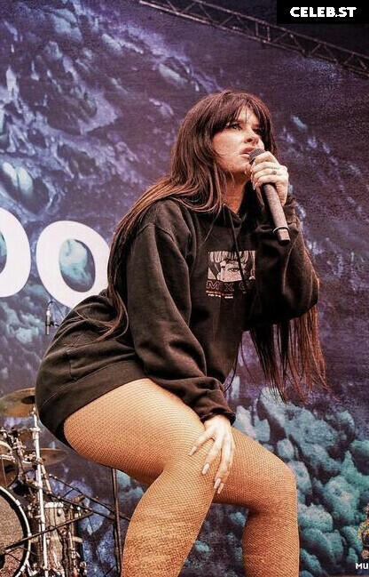 Women of Metal Image 4471034