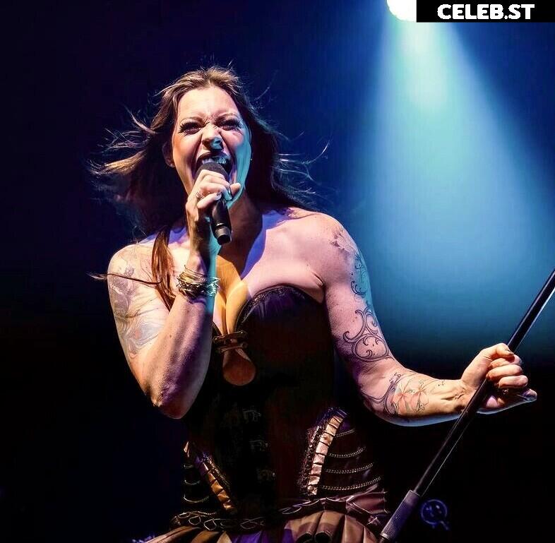 Women of Metal Image 4472334