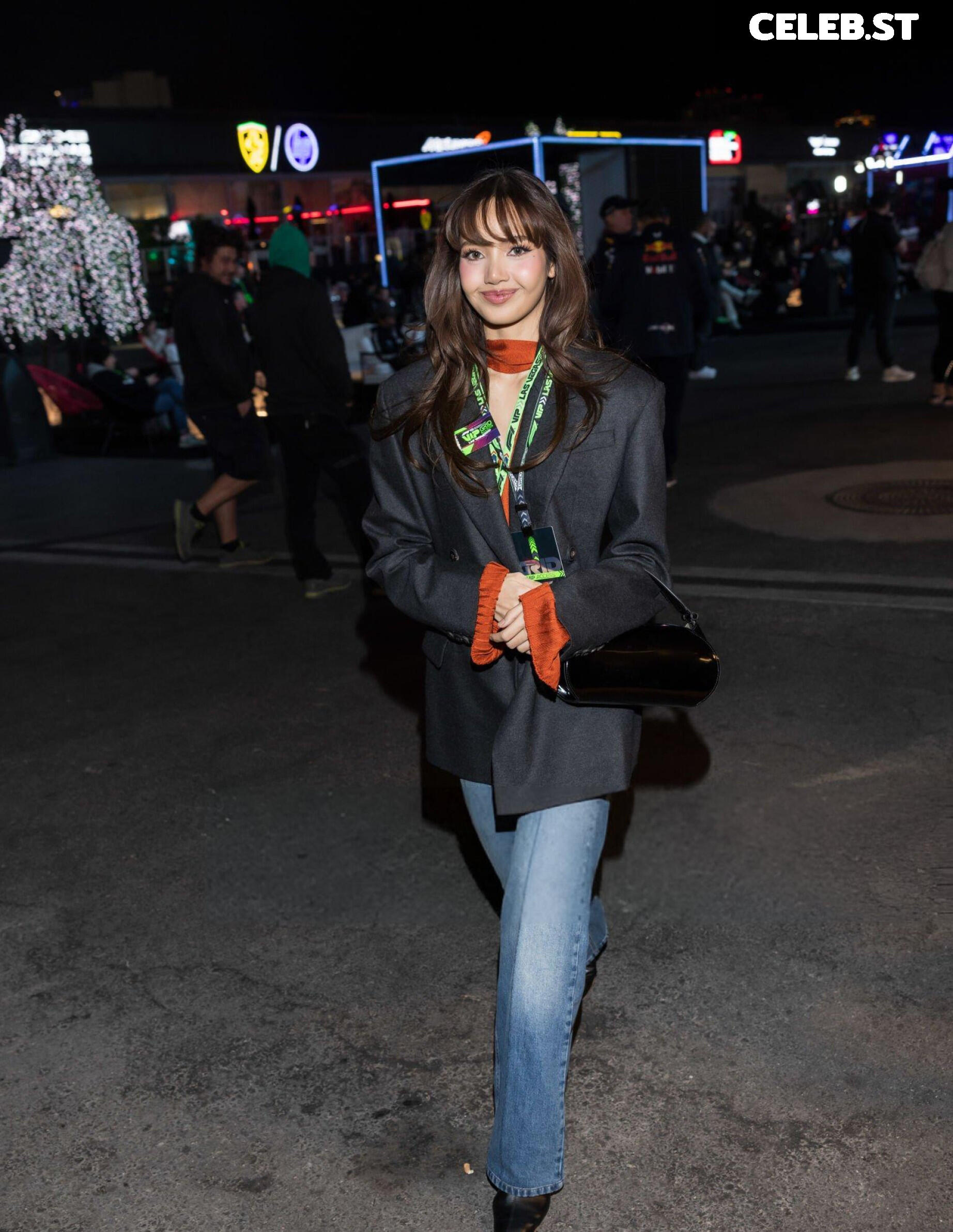 Lisa | BLΛƆKPIИK (Blackpink) Image 4473266