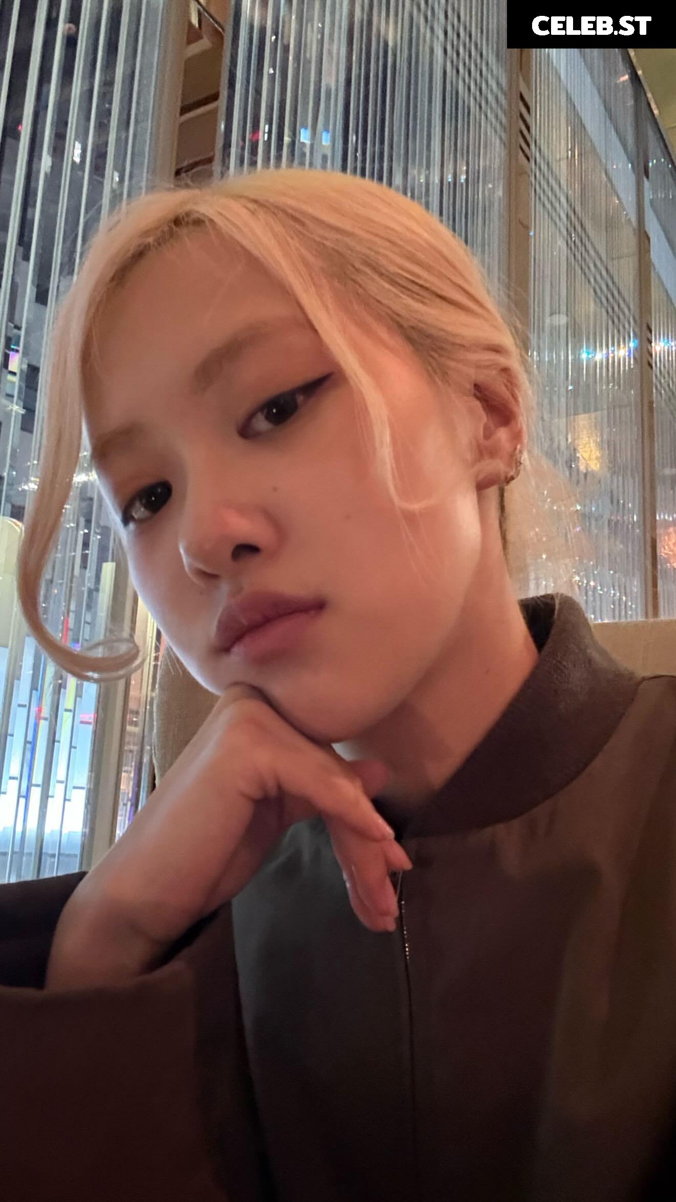 Rosé || Roseanne Park - BLΛƆKPIИK ( BLACKPINK ) Image 4470808