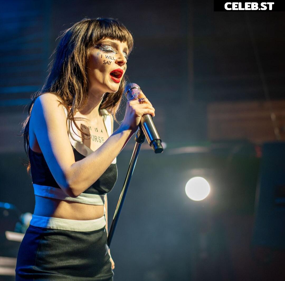 Lauren Mayberry (Singer) Image 4479829