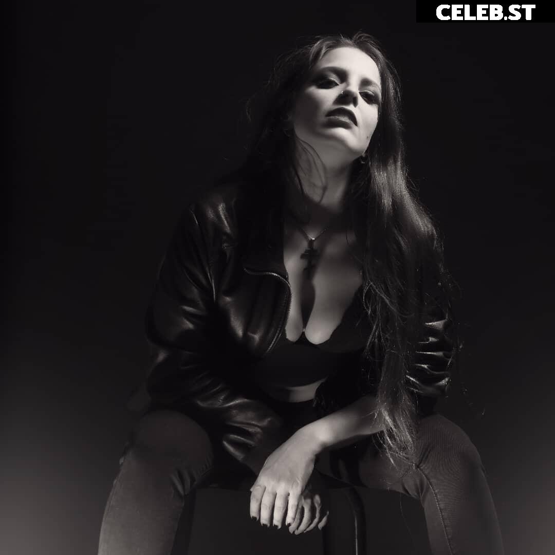 Women of Metal Image 4479758