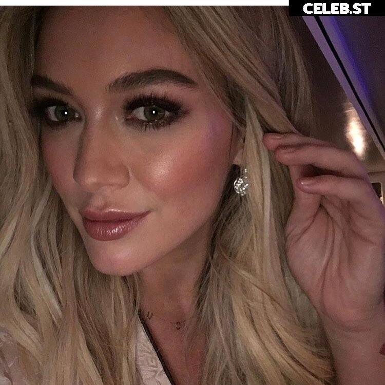 Hilary Duff Image 4479174