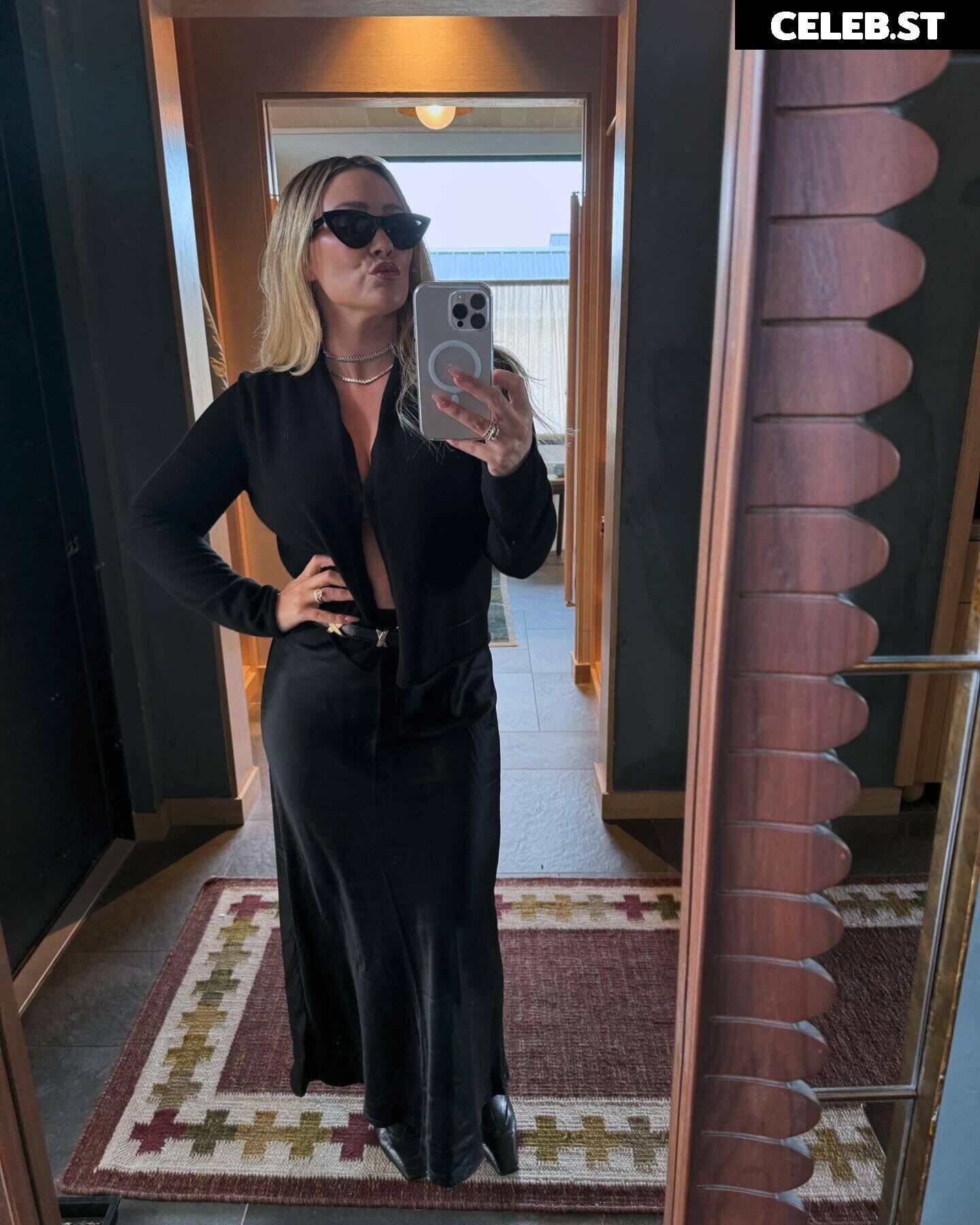 Hilary Duff Image 4479267