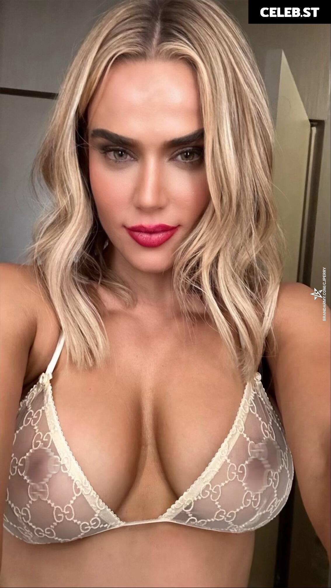 WWE Lana / CJ Perry Image 4478831