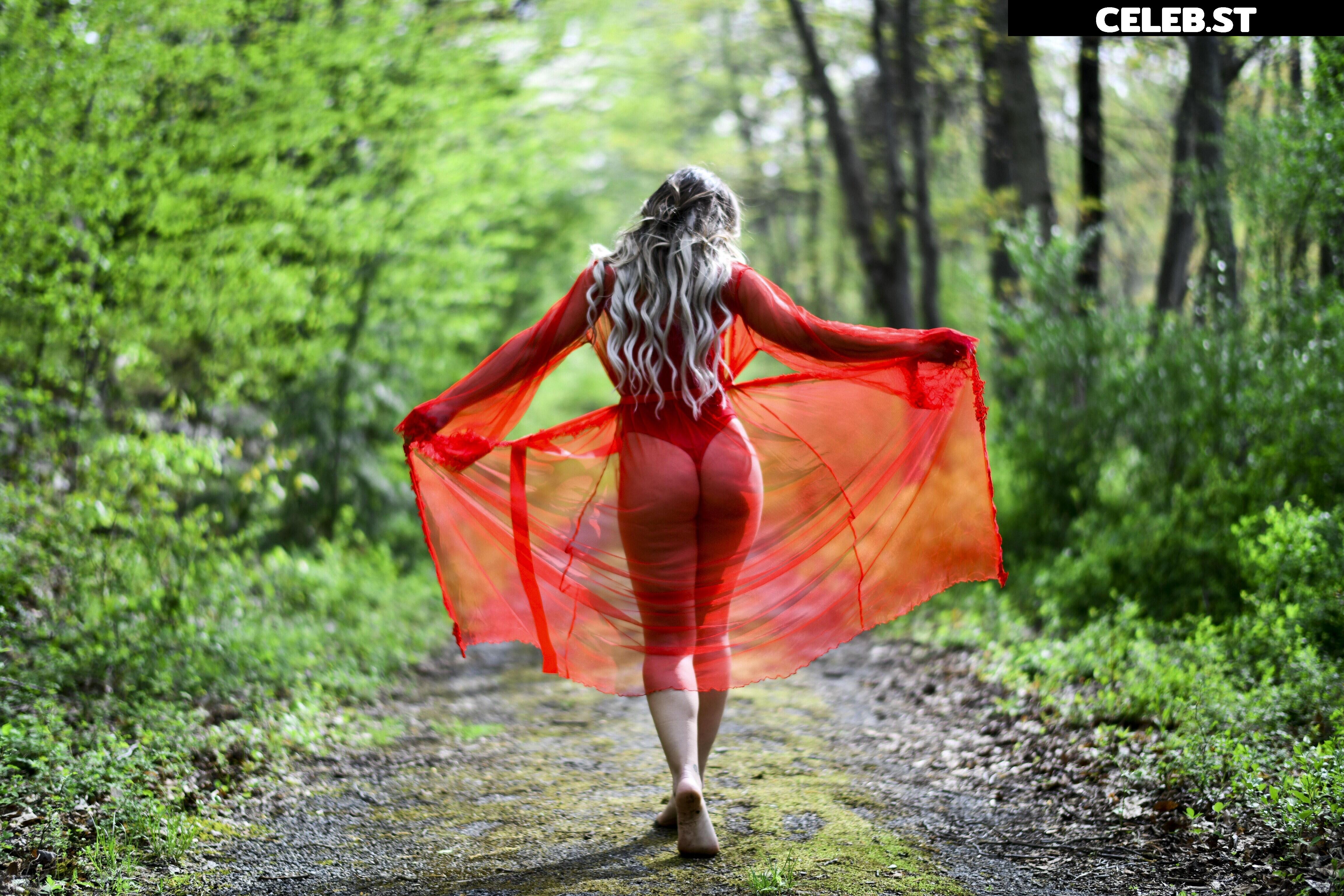 Women of Metal Image 4478586