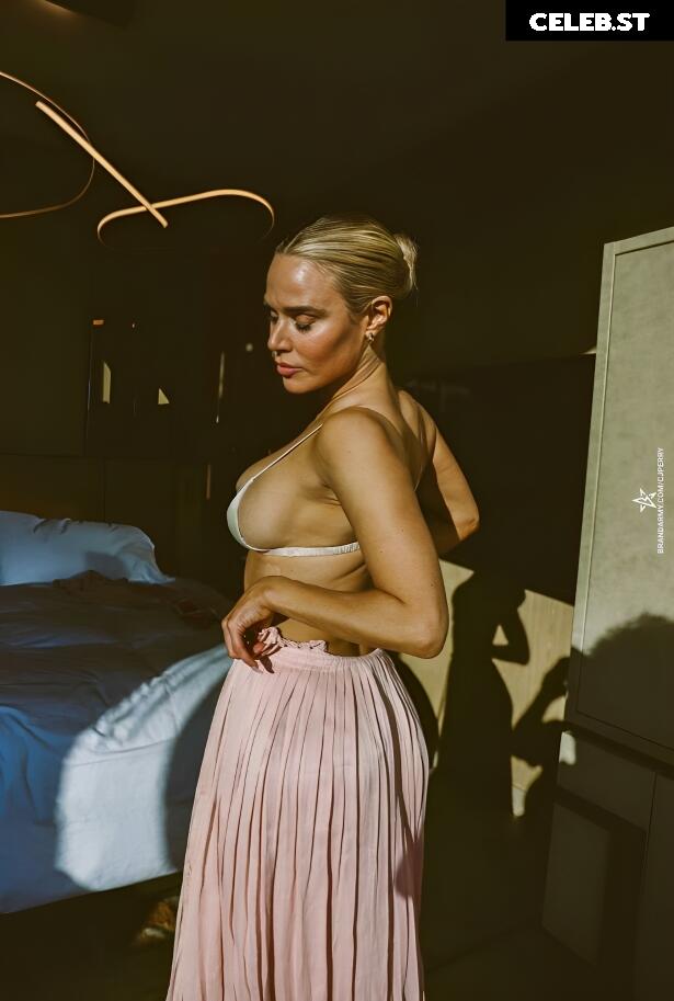 WWE Lana / CJ Perry Image 4478103