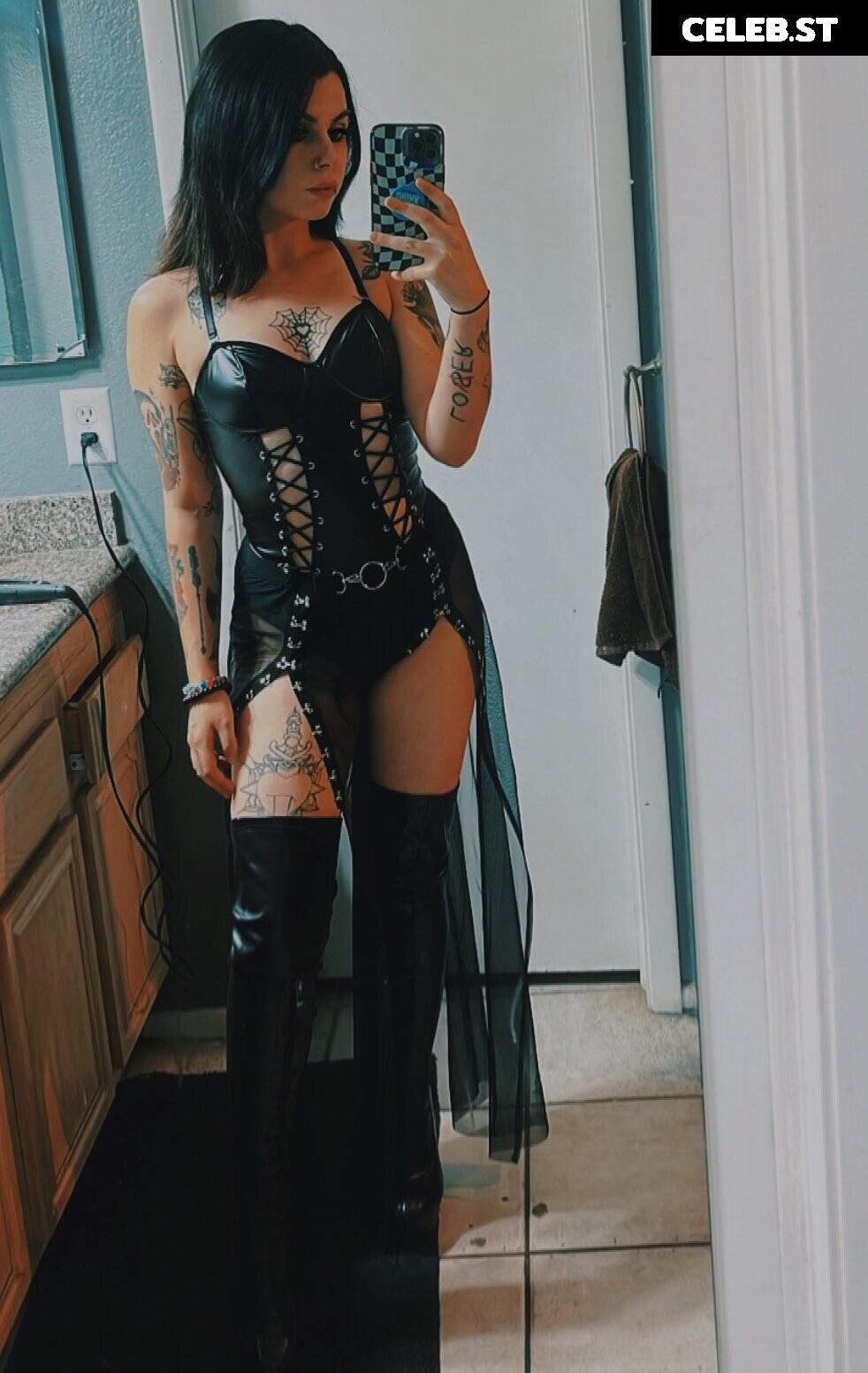 Women of Metal Image 4478957