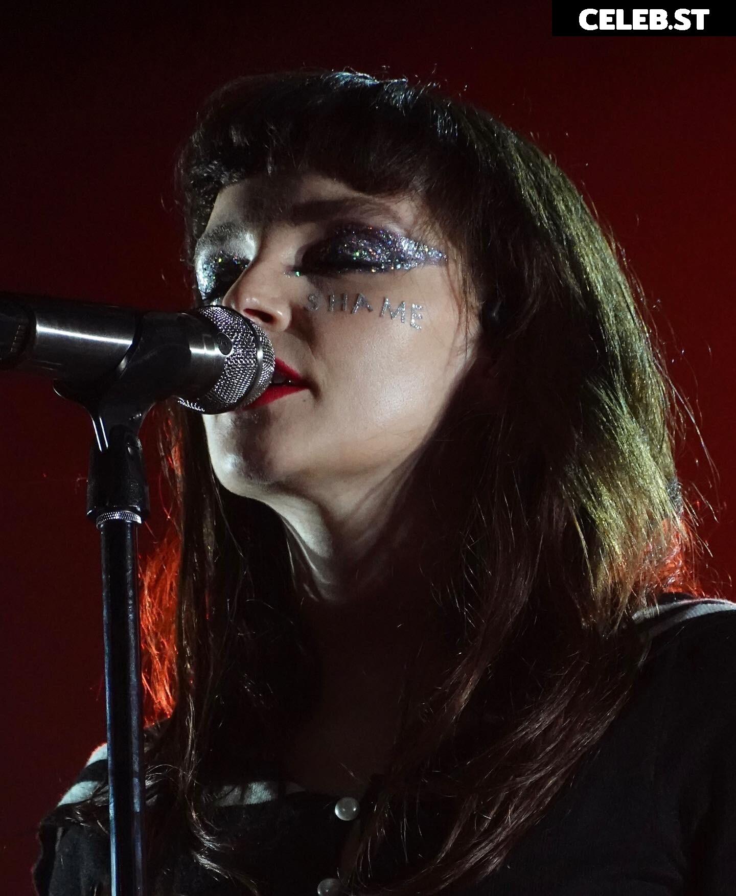 Lauren Mayberry (Singer) Image 4467749
