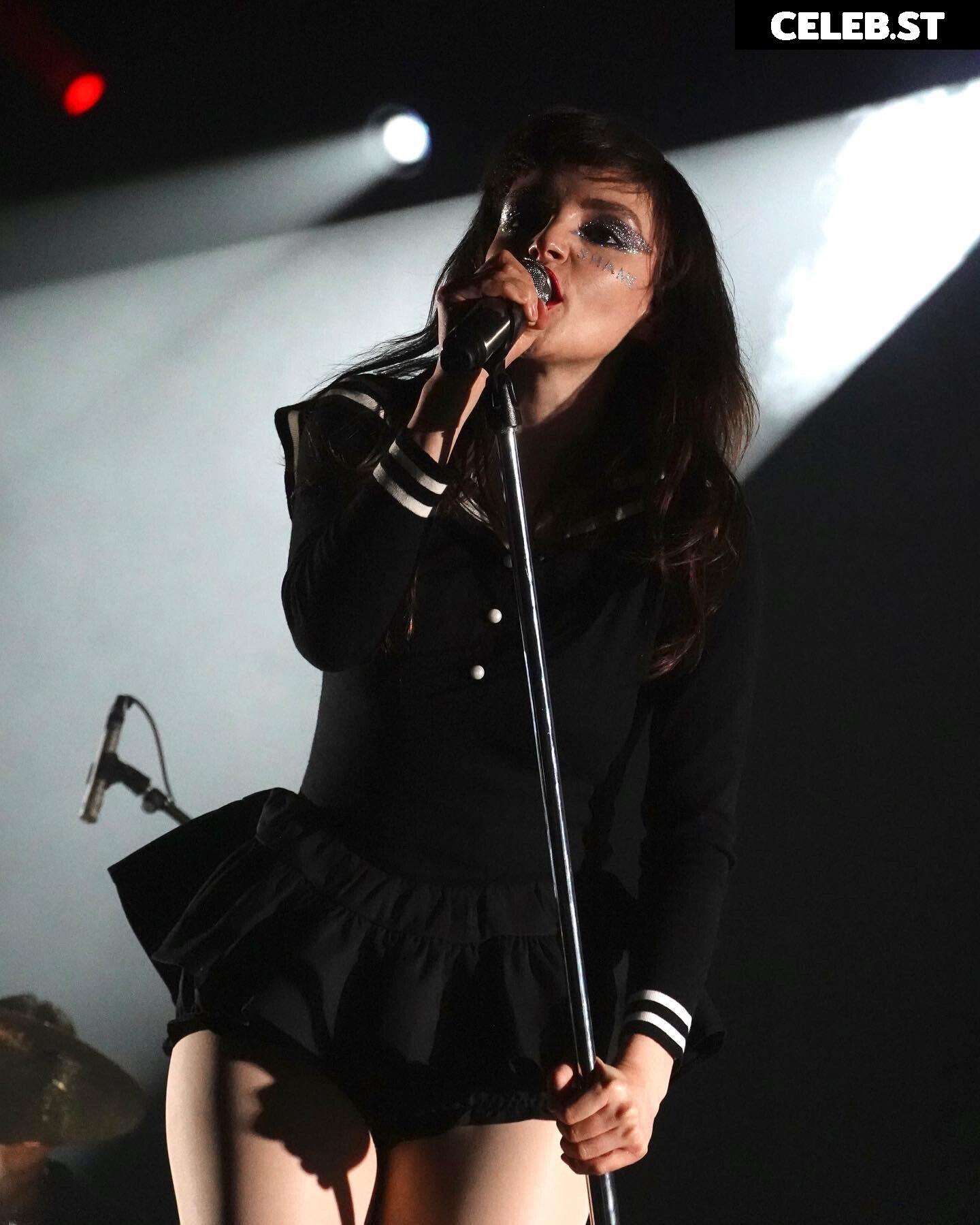 Lauren Mayberry (Singer) Image 4467648