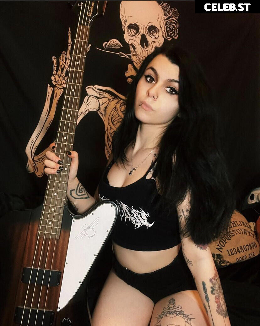 Women of Metal Image 4464826
