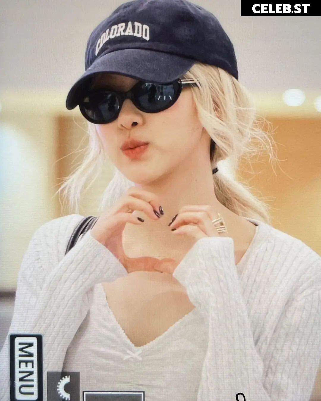 Rosé || Roseanne Park - BLΛƆKPIИK ( BLACKPINK ) Image 4464520